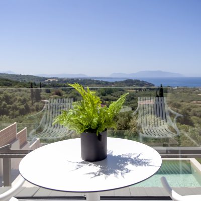 villa-andromeda-preveza-monolithi-greece-master-bedroom-balcony-view